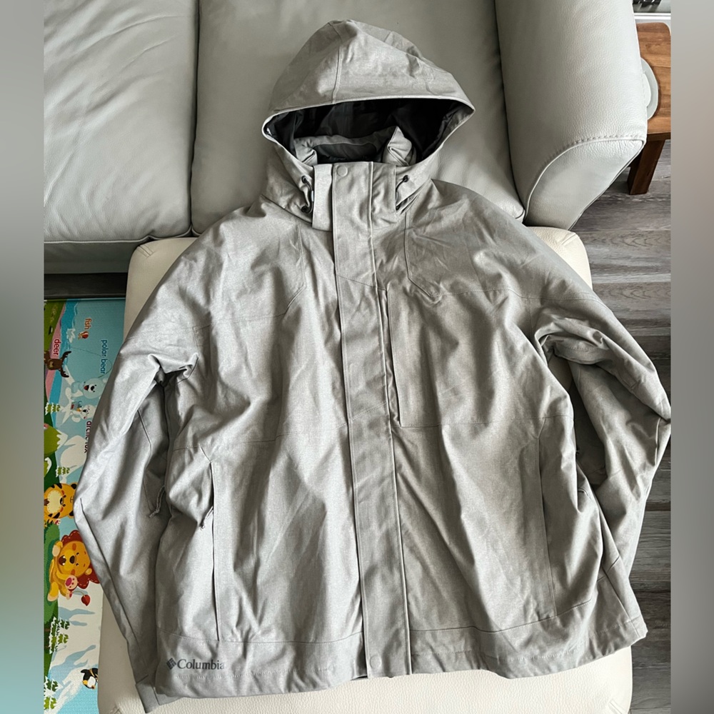 NWOT - Columbia Titanium 3 in 1 Interchange Jacket - Size XL